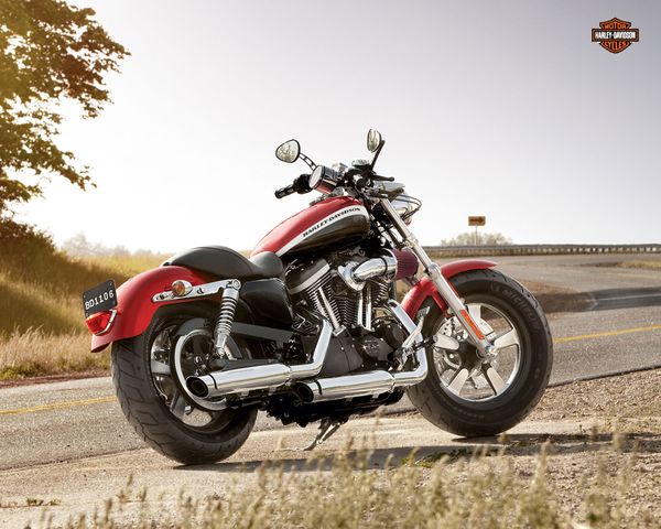 2013 Harley Davidson 1200 Custom