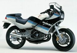 Suzuki-RG250-83--1.jpg