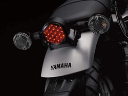 Yamaha-SCR950-16--7.jpg