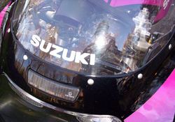 1992-Suzuki-GSX-R750-Black-Pink-2709-6.jpg