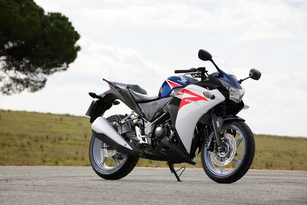 2012 Honda CB250RA ABS