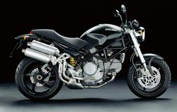 Ducati-Monster-800S2R--Dark-05.jpg