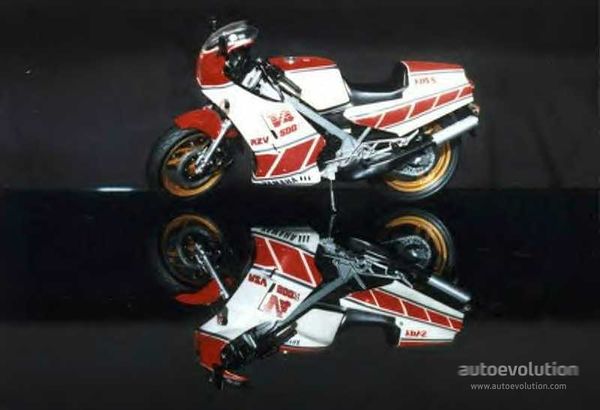 1984 - 1988 Yamaha RZ 500