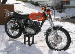 1971-Yamaha-DT250-Orange-2063-3.jpg