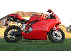 2005-Ducati-749-Red-5657-5.jpg
