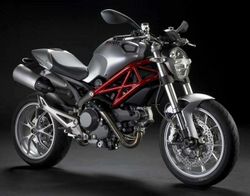 Ducati-monster-1100-2011-2011-3.jpg