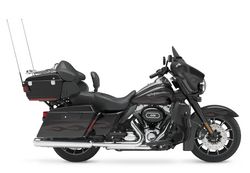 Harley-davidson-cvo-ultra-classic-electra-glide-da-2010-2010-0.jpg