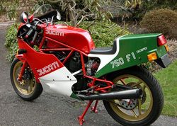 1985-Ducati-F1A-Red-4370-3.jpg
