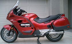 1992-Honda-ST1100-Red-1.jpg