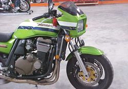 2005-Kawasaki-ZR1200A5-Green-3612-6.jpg