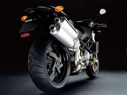 Ducati-monster-s4r-2004-2004-2.jpg