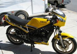 1985-Yamaha-RZ350-YellowBlack-2766-1.jpg