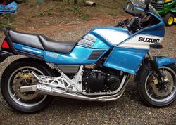 1984-Suzuki-GS1150ES-White-Blue-4795-0.jpg