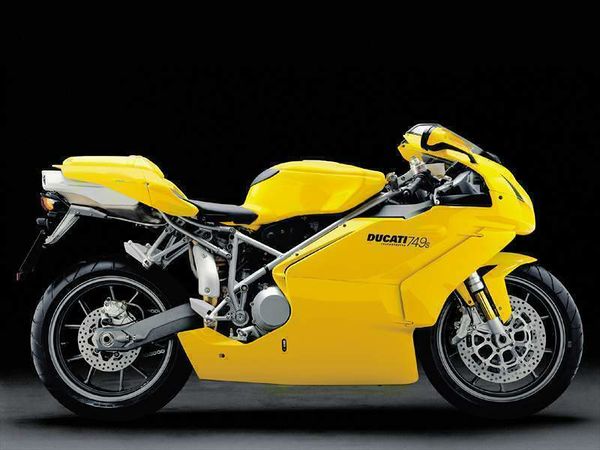 2004 Ducati 749S
