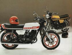 Yamaha-rd400-1976-1980-0.jpg