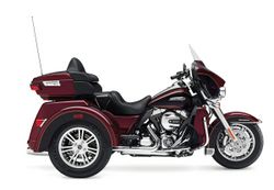 Harley-davidson-tri-glide-ultra-classic-2-2015-2015-2.jpg