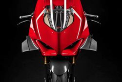 Ducati-Panigale-V4-R-11.jpg