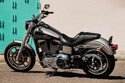 Harley-davidson-low-rider-3-2017-0.jpg