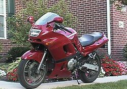 2002-Kawasaki-ZX600-E10-Red-1.jpg