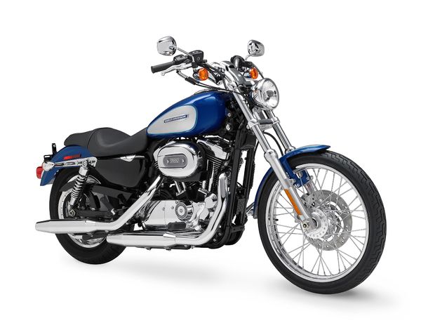 2010 Harley Davidson 1200 Custom